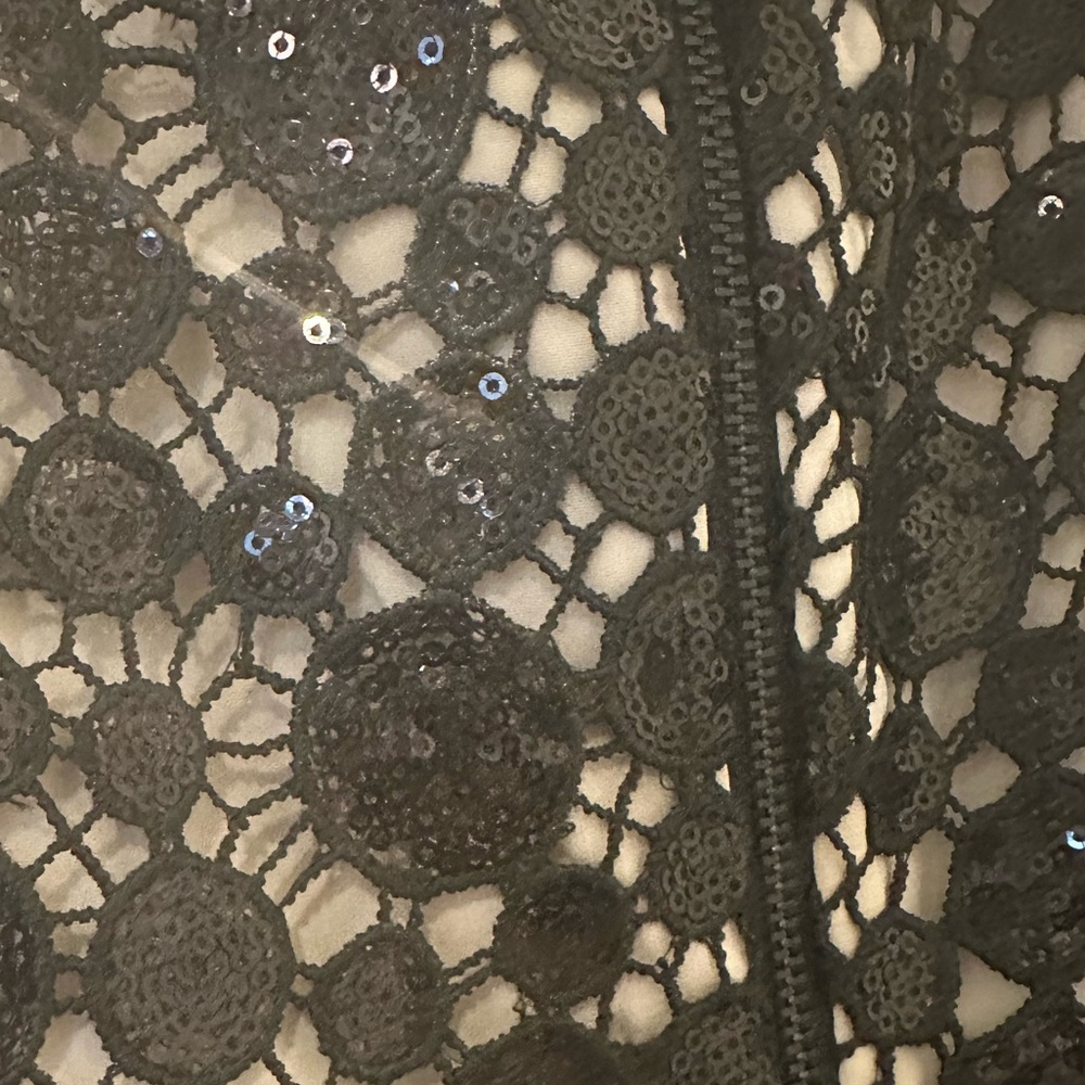 Alice + Olivia Beaded and Sequin Mini Dress NWT - Picture 6 of 6